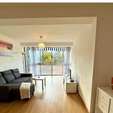 Montecarlo 10 Urbanizacion Con Piscina Daire
